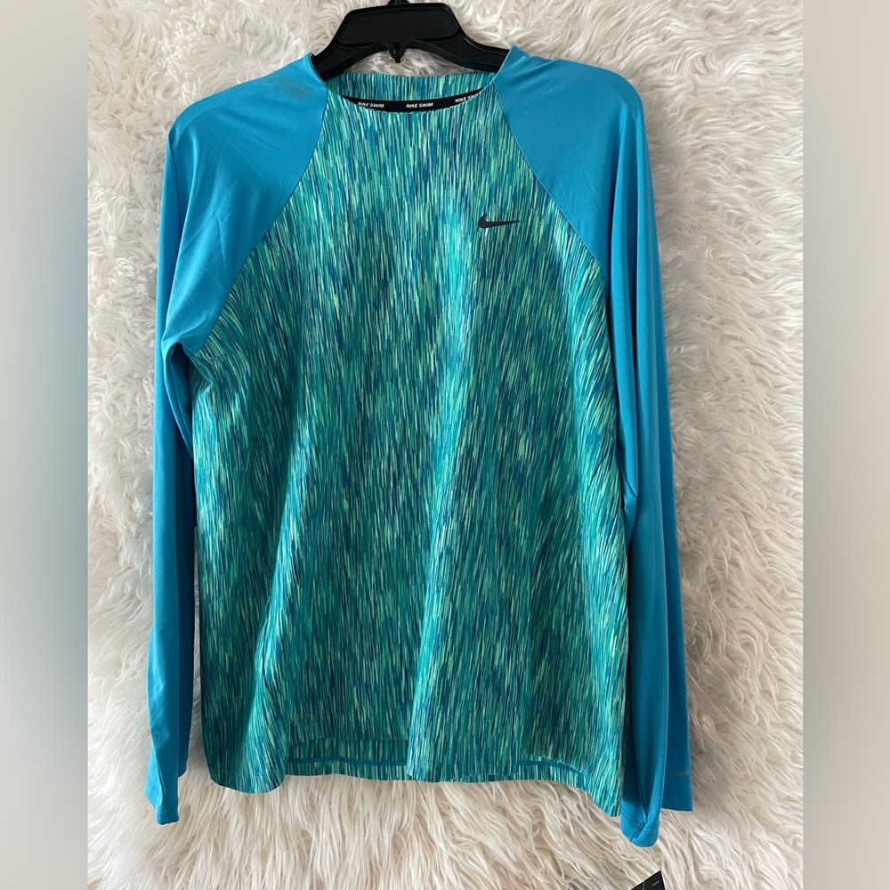 Nike Swim NWT Aqua Dri-Fit Long Sleeve Women’s Swim Shirt. Size XL